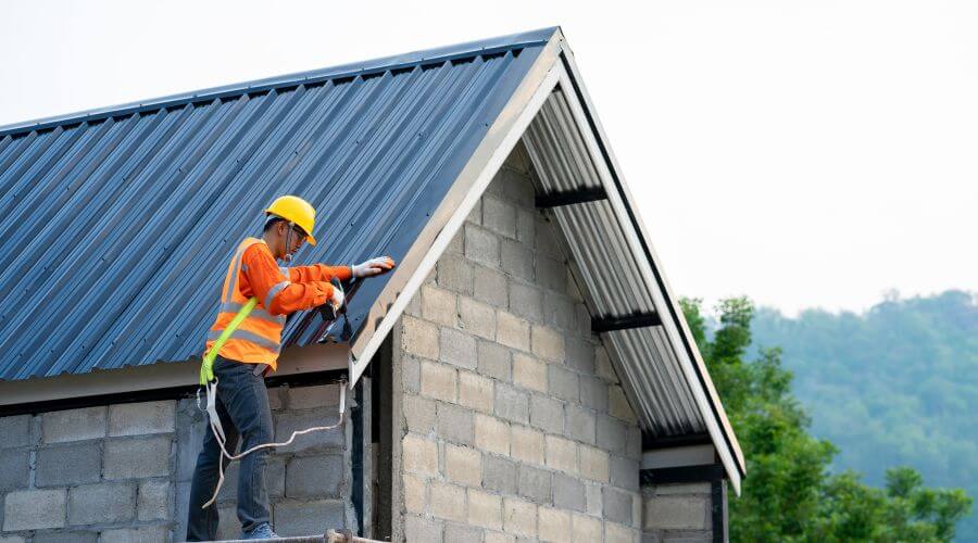 Expert Emergency Roof Repairs services in New Sweden, ME